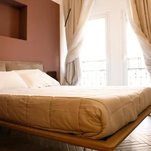  Πανσιόν Florea Palace