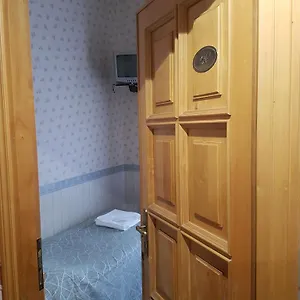 Отель Orbis