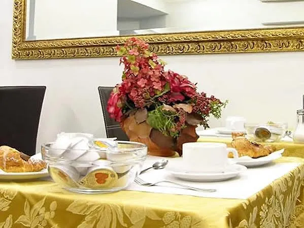Hotel Giotto Flavia Rome 2*,